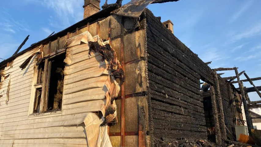 На пожаре в Петриковском районе погибла целая семья
